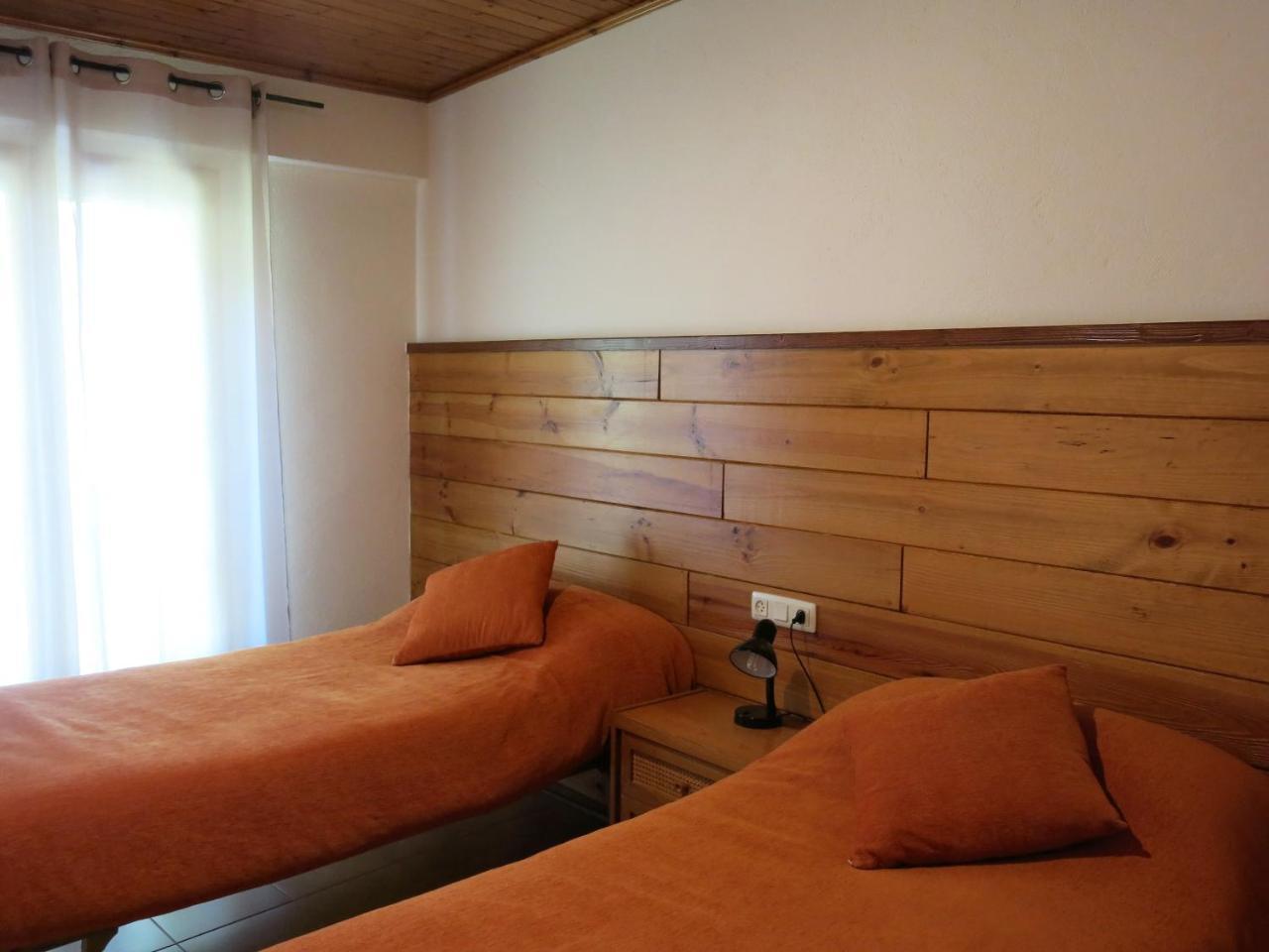 Apartamentos Rurales Les Barnedes Mollo Exterior photo